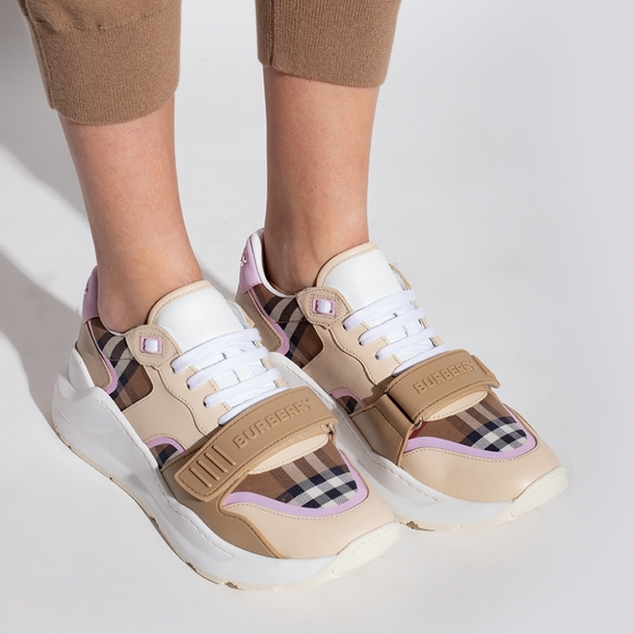 Burberry Ramsey Sneakers - Picture 1 of 15